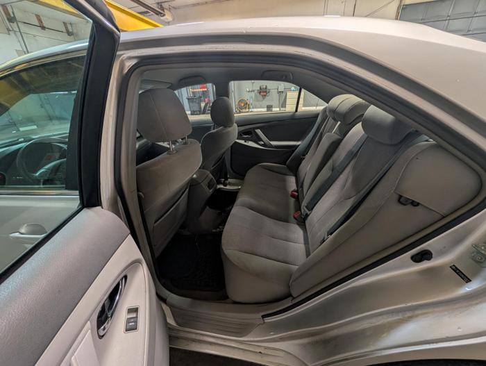 2010 toyota camry le-6-spd-at with 239513 miles for sale near elk-river, minnesota 1575c3ba0c6a401d9ea58c2739a4ae05.jpg