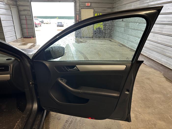 2011 volkswagen jetta tdi with 94571 miles for sale near elk-river, minnesota 157b6436f1ce436aadb9654fbecc5b6d.jpeg