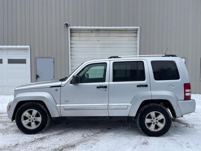 2011 jeep liberty sport with 163036 miles for sale near elk-river, minnesota 15a2c824a2b34788892eefab8f3964d1.jpg