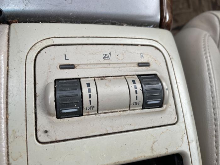 2007 subaru outback 2.5i-limited-wagon with 232089 miles for sale near elk-river, minnesota 15a90eeb857d4bee8b2d66c9677f0f91.jpeg