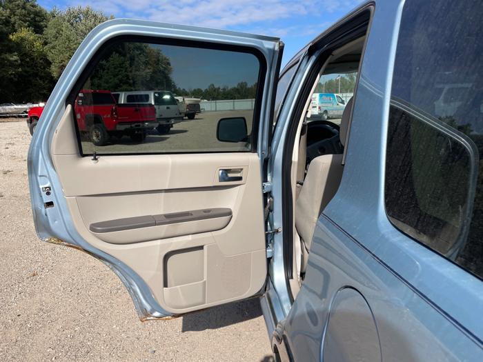 2008 mercury mariner v6-4wd with 169181 miles for sale near elk-river, minnesota 15aee5cd673e4271b8b409f074e89f2e.jpeg