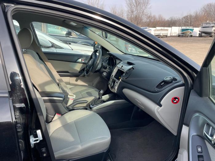 2013 kia forte ex with 209619 miles for sale near elk-river, minnesota 15b9d04a1d3148aaaa3cb6d889481331.jpg