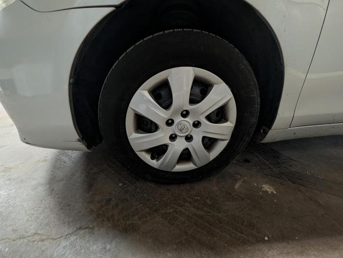 2010 toyota camry le-6-spd-at with 239513 miles for sale near elk-river, minnesota 15fdb35c87454a9891c08fd92e775527.jpg