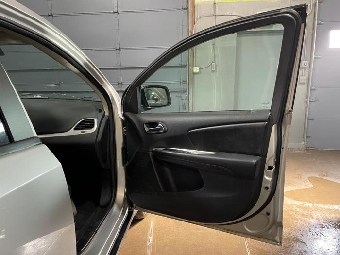 2011 dodge journey mainstreet with 203056 miles for sale near elk-river, minnesota 161ba622e47c4f558bebdb2fcbd3ea21.jpg