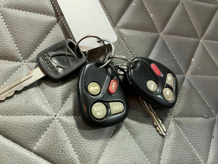 2006 saturn ion sedan-2 with 222802 miles for sale near elk-river, minnesota 169449f4e52e423db7275c4a2df0250c.jpeg