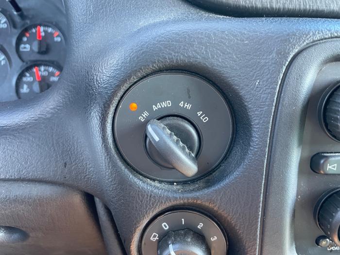 2005 chevrolet trailblazer ls-4wd with 165889 miles for sale near elk-river, minnesota 16bb2972865a40db8ff8373d65c1c549.jpeg