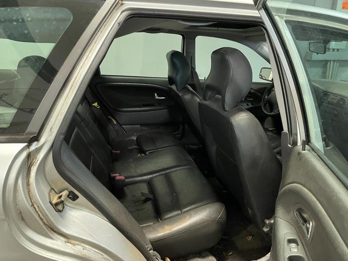 2001 volvo v40 with 184716 miles for sale near elk-river, minnesota 16bb4b427c40439b8f569c45e6cb1aa8.jpg