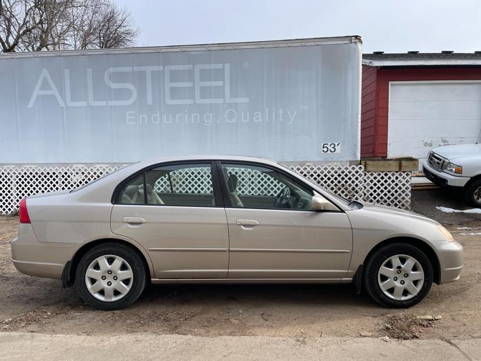 2001 honda civic ex with 172512 miles for sale near elk-river, minnesota 16da4a34b1894fc2909d250fa74d8151.jpg
