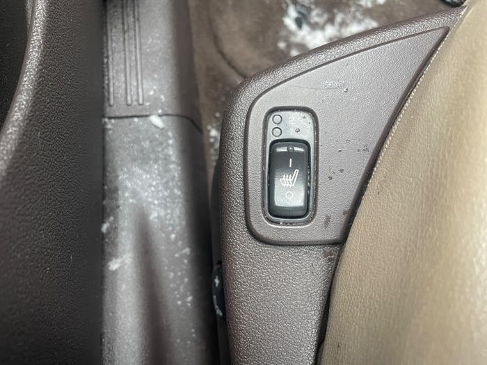 2011 chevrolet malibu 2lt with 136484 miles for sale near annandale, minnesota 16ddb3ddf16246d7affa56a567ef0564.jpeg