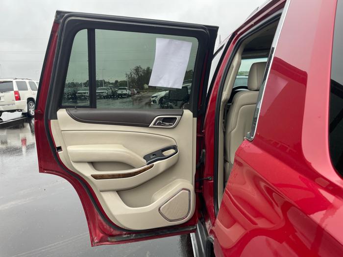 2015 gmc yukon-denali 4wd with 149950 miles for sale near rochester, minnesota 16f7045d561e498586eb51c9fa0cf9d7.jpeg
