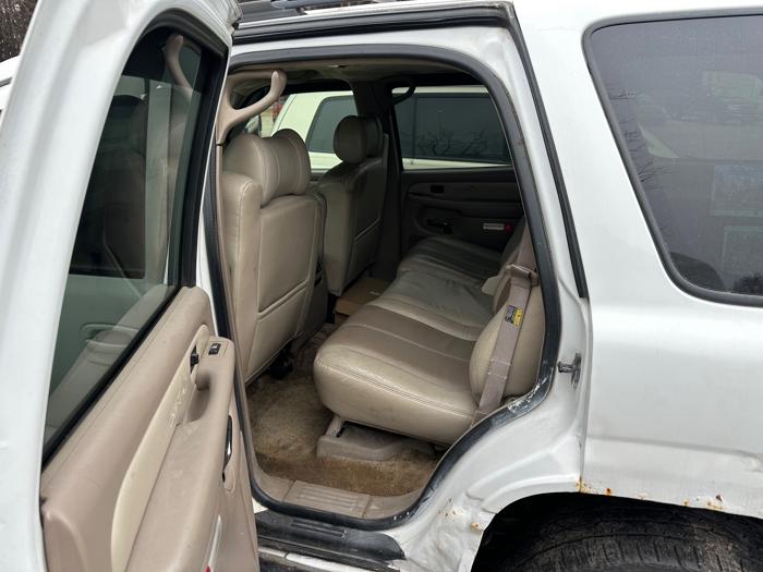 2002 gmc yukon-denali base with 253361 miles for sale near elk-river, minnesota 16fcbe00bc71496db8e42260bf93daee.jpeg