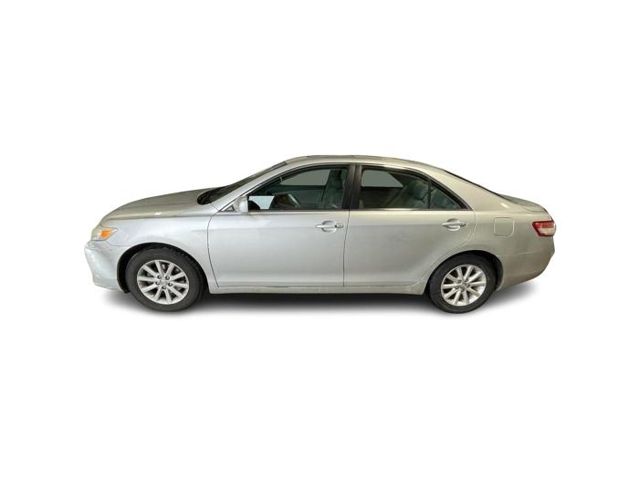 2011 toyota camry base-6-spd-at with 254450 miles for sale near elk-river, minnesota 17143addc85743d092b6cf703dbe675b.jpg