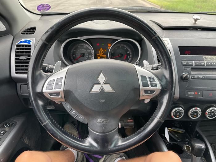 2008 mitsubishi outlander xls-4wd with 222706 miles for sale near elk-river, minnesota 175dccedb3684c2c82079c3a4b57ba9f.jpeg