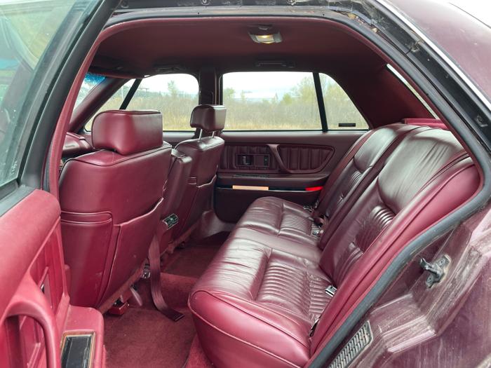 1992 oldsmobile ninety-eight regency-elite for sale near elk-river, minnesota 178e5cc7390e429aae25f6dabb0824fc.jpeg