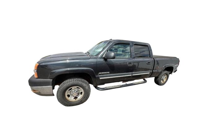 2004 chevrolet silverado-2500hd work-truck-crew-cab-short-bed-4wd with 219246 miles for sale near elk-river, minnesota 17cb8d2fd08e4aeca66a712b90dad65b.jpg