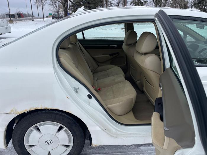 2007 honda civic-hybrid cvt-at-pzev with 203167 miles for sale near elk-river, minnesota 17e00116cc694634b2dcf98cafba193d.jpeg