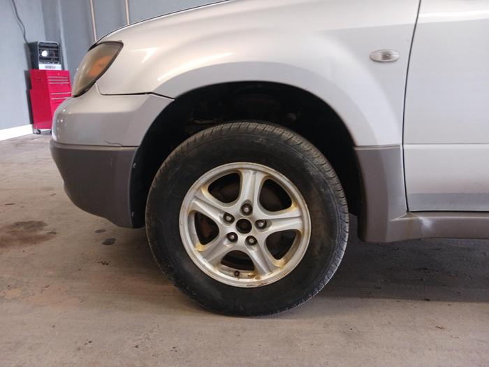 2003 mitsubishi outlander ls-awd with 231854 miles for sale near elk-river, minnesota 17eb074bf2cd4e0dab9af92a16df8778.jpg