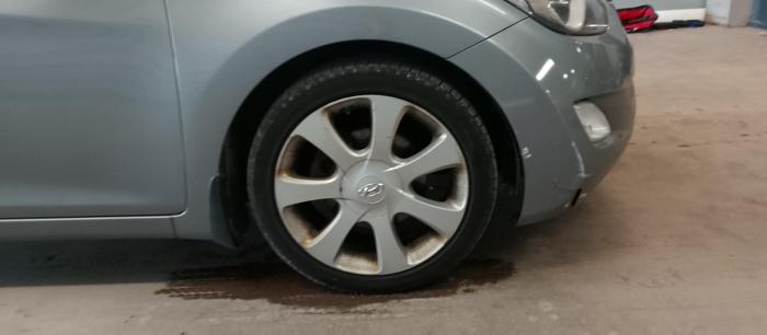 2012 hyundai elantra limited with 170742 miles for sale near elk-river, minnesota 17f361102e66443abbb0dfcd360e7891.jpg