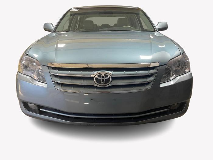 2005 Toyota Avalon