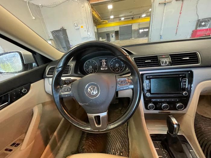 2012 volkswagen passat 2.5l-se-mt with 209228 miles for sale near elk-river, minnesota 182889b65037437599edefe38c92bd22.jpeg