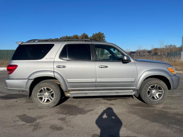 2005 toyota sequoia limited with 267290 miles for sale near elk-river, minnesota 18480497ef4c4e5d907cdc8bfce673aa.jpg