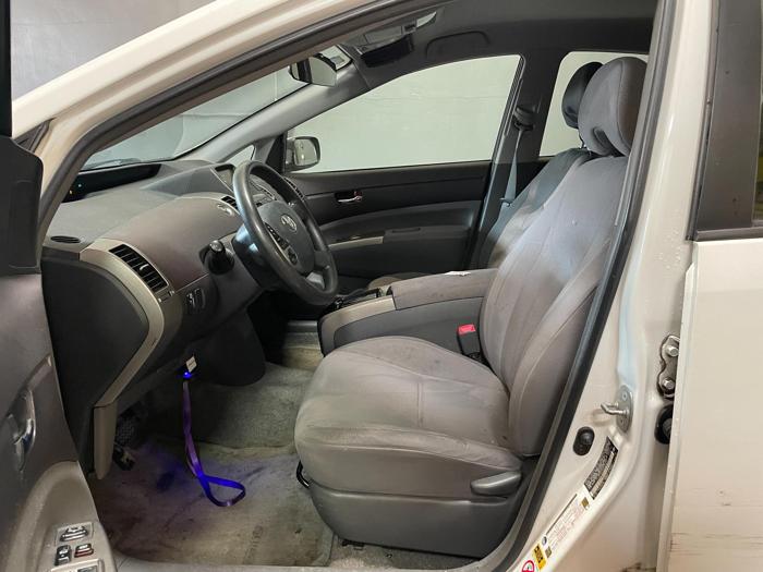 2004 Toyota Prius