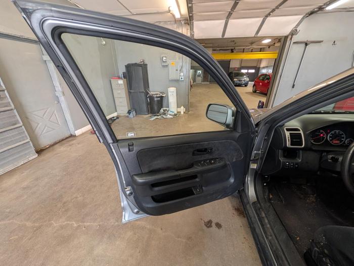 2006 honda cr-v ex-4wd-at with 121028 miles for sale near elk-river, minnesota 1881bc140cd14213a4503eb6178ba88a.jpg