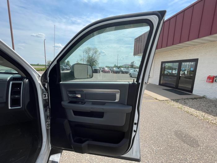 2014 ram 1500 slt-crew-cab-swb-4wd with 241392 miles for sale near elk-river, minnesota 18a2e74a6483452ba01dc791d7a9b1fd.jpeg