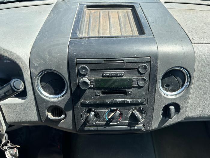 2006 ford f-150 lariat-supercab-2wd with 204277 miles for sale near elk-river, minnesota 18a568a4e0d9425e94921c7380da78c6.jpeg