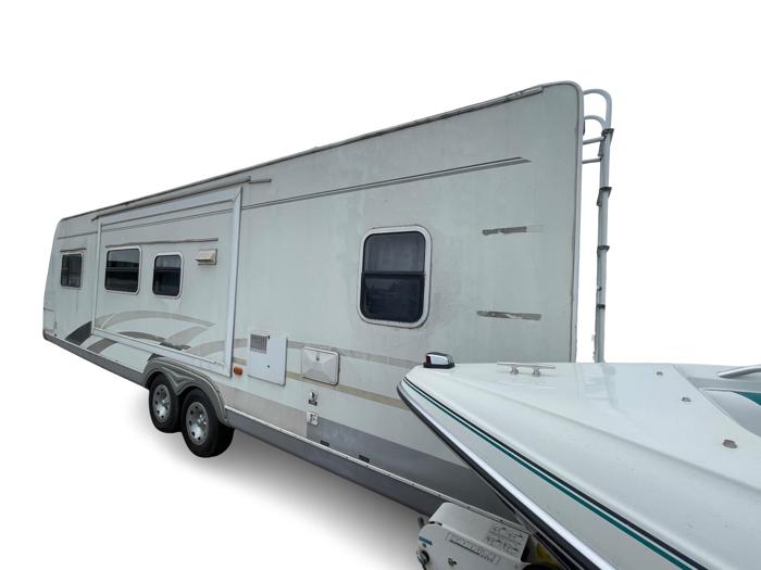 2006 r-vision trl - for sale near elk-river, minnesota 1926f911f28e4a84abf56d53bf7125e8.jpg