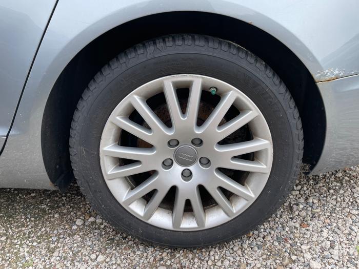 2007 audi a6 3.2-with-tiptronic with 181720 miles for sale near elk-river, minnesota 193815c9b0ba4bc58e7b7b7b33103331.jpeg