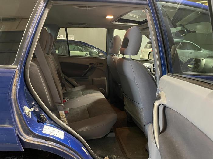 2003 Toyota Rav4
