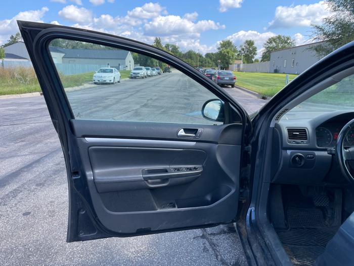 2008 volkswagen jetta se with 135267 miles for sale near elk-river, minnesota 19554b3963e4456ca8b907396bdb6838.jpeg