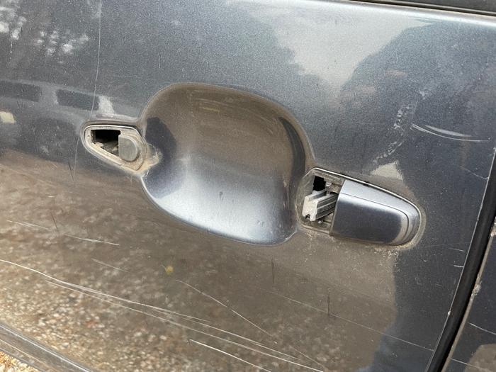 2006 toyota sienna with 146292 miles for sale near elk-river, minnesota 1956ca389f3340938025831642723305.jpeg