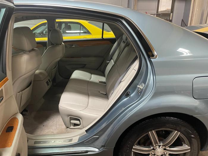2005 Toyota Avalon
