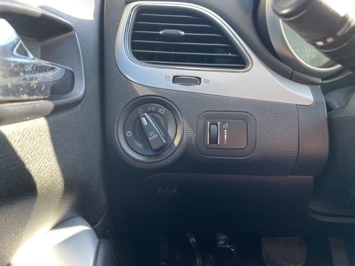 2012 dodge journey sxt-awd with 197210 miles 1958b09686814c87a87db76445e0390e.jpeg