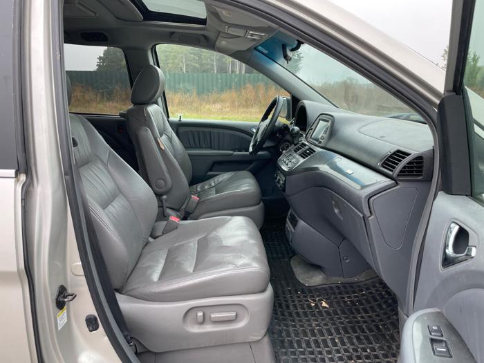 2005 honda odyssey ex-w--leather-dvd with 235456 miles for sale near elk-river, minnesota 19d674574b9d4ddb8b4e23ae6d64f910.jpeg