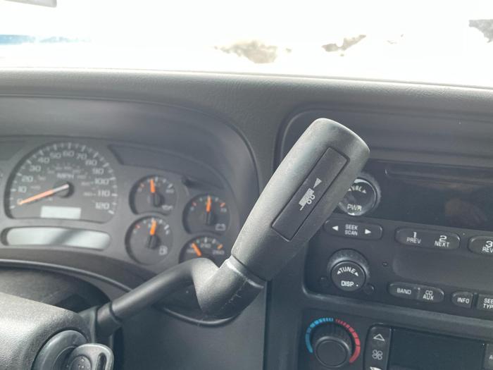2003 chevrolet avalanche 1500 with 174308 miles for sale near elk-river, minnesota 1a09d130c98943d283d8cb7ecc2de237.jpg