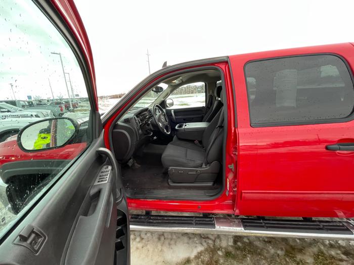 2012 chevrolet silverado-1500 lt-crew-cab-4wd with 175403 miles for sale near rochester, minnesota 1a0e00fcaaea40bcac194c39c3594ca8.jpeg