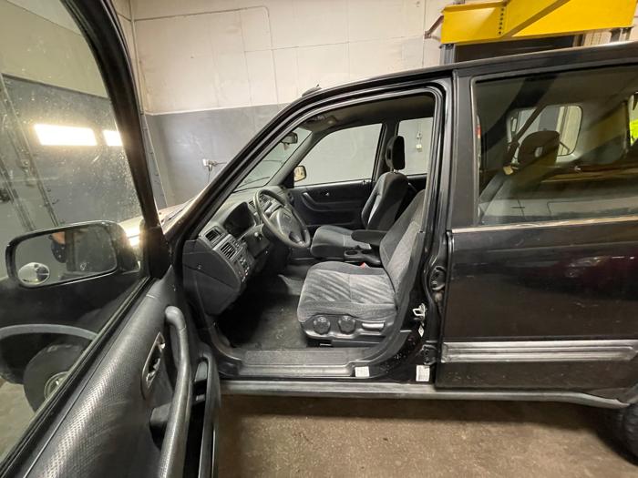 1999 honda cr-v ex-4wd with 156512 miles for sale near elk-river, minnesota 1a125ce69e314f819b3a495a9f7f14d0.jpeg