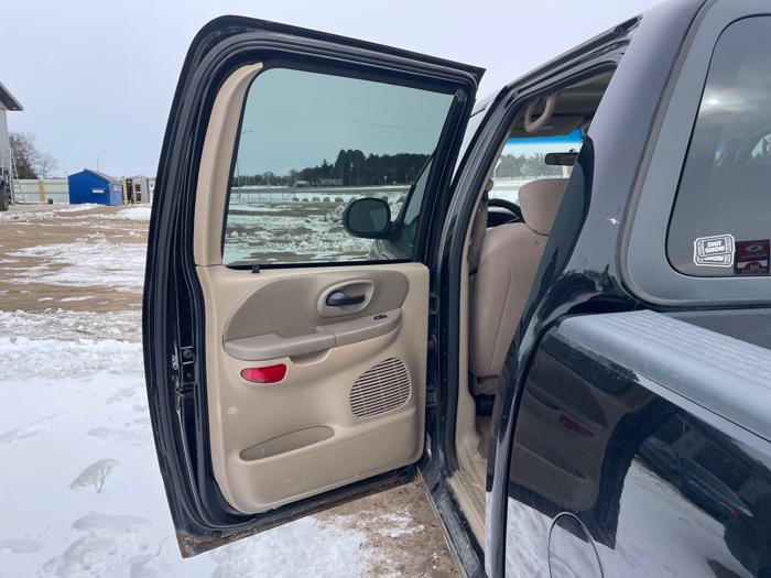 2003 ford f-150 xlt-supercrew-4wd for sale near rice, minnesota 1a1916f9d085470da005b50ff139567e.jpeg