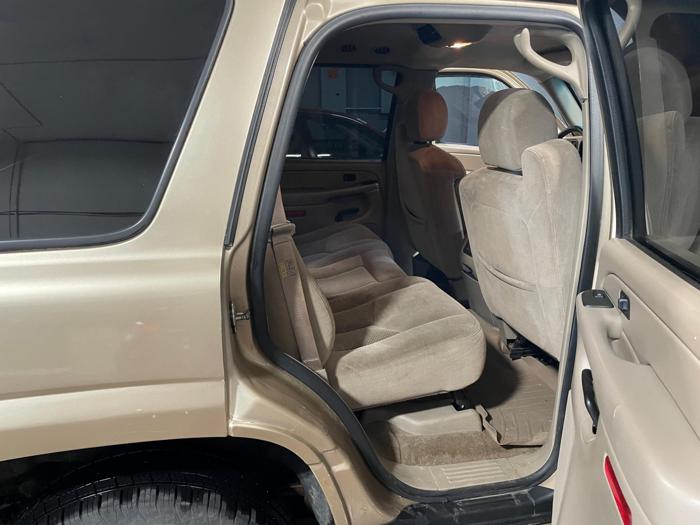 2005 chevrolet tahoe ls with 244104 miles for sale near elk-river, minnesota 1a25790141834bb4b6a2ddf493238ee1.jpg