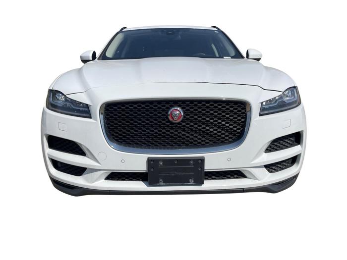 2017 jaguar f-pace 20d-prestige with 98437 miles for sale near burnsville, minnesota 1a259a00c05d403cb132e16669118f3c.jpg