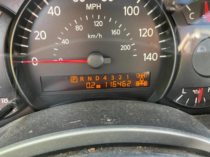 2004 Nissan Titan