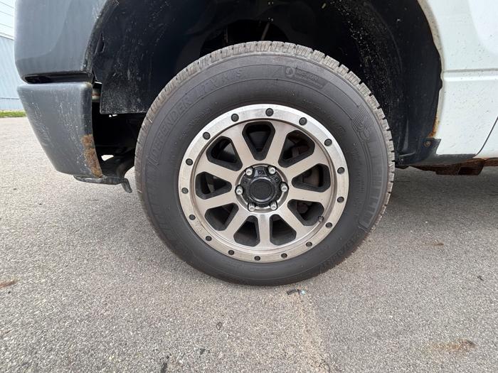 2009 ford f-150 stx-6.5-ft.-bed-4wd with 61990 miles for sale near rochester, minnesota 1a4ffa1ddbf24734a57e158e1c38e6a6.jpeg