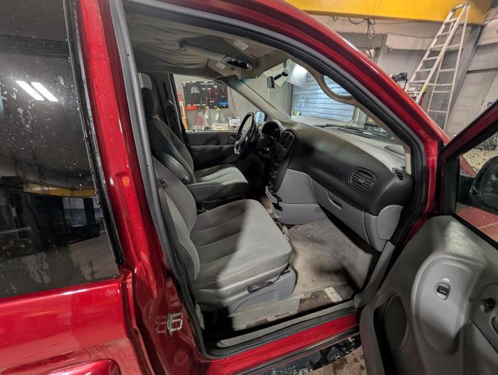 2007 dodge grand-caravan sxt with 105090 miles for sale near elk-river, minnesota 1a593ce1d16d44a38ddc1a0c3f12dd7e.jpg