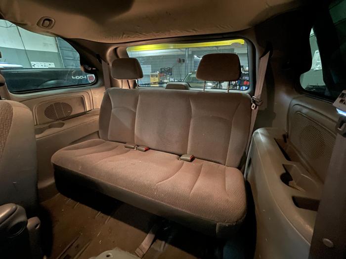 2004 Dodge Caravan