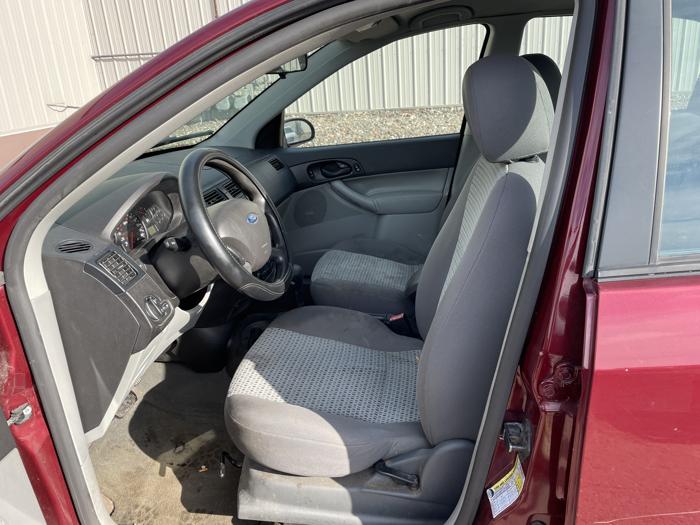 2006 ford focus with 152158 miles for sale near elk-river, minnesota 1aa3a348b98748509db0a547e49146a5.jpg