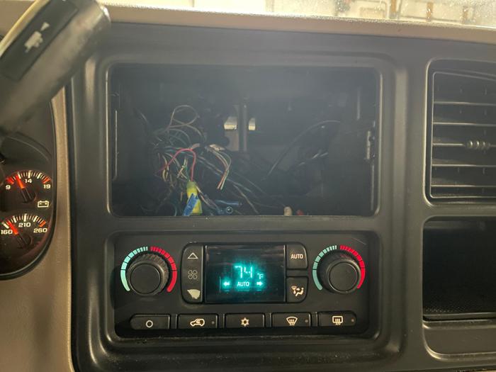 2003 gmc yukon base with 262681 miles for sale near elk-river, minnesota 1ab2fad65b52496c92b49379509b482b.jpg