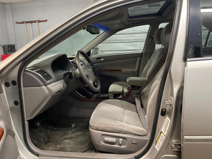 2004 toyota camry le with 206556 miles for sale near elk-river, minnesota 1abb125b0c3d46be8c9602846a4da41f.jpg